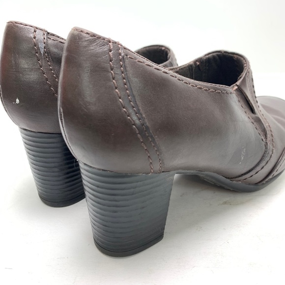 CLARKS Chocolate Brown Chunky Block High Heels Clogs Booties Leather Shoes 9 W - Picture 3 of 16